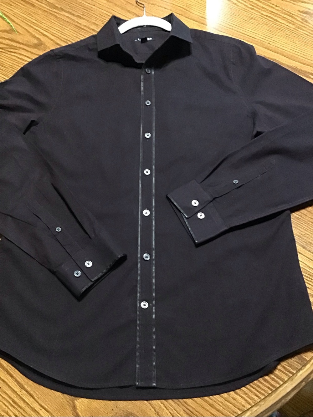 Men's express Black Long-Sleeve Dress Shirt - Classic Button-Down medium slim